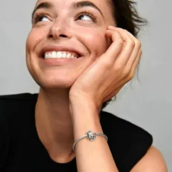 Pandora Charms<Charm Tête de Mort Luminescente Miguel et Dante du film Coco des studios Disney Pixar